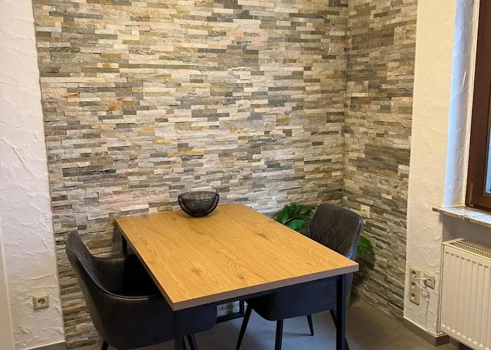 61 - Ideal Fuer Geschaefts- & Urlaubsreisen 90 M2 Kenn