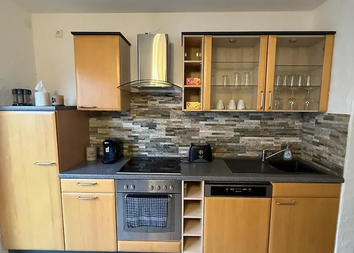 61 - Ideal Fuer Geschaefts- & Urlaubsreisen 90 M2 Apartmán *