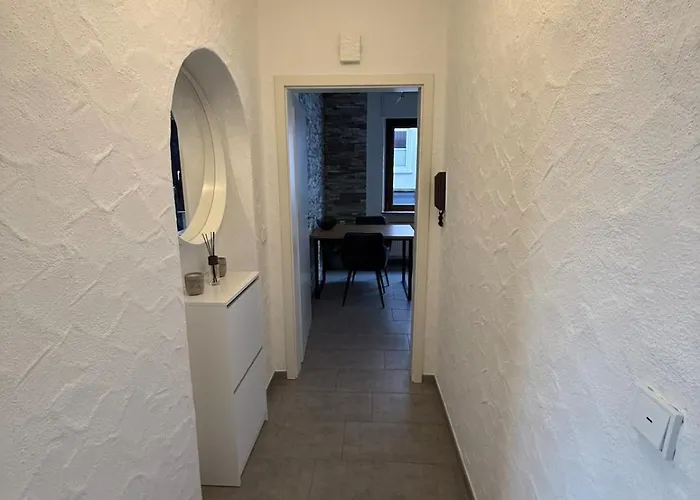 61 - Ideal Fuer Geschaefts- & Urlaubsreisen 90 M2 Apartmán *